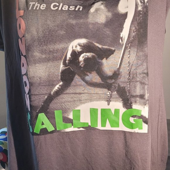 Vintage The Clash- London Calling Tshirt - Picture 2 of 7